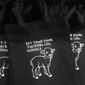 EAT YOUR OWN LEG LAMB TOTE BAG Vegan Vegetarian Animal Rights Totebag - BLACK - Picture 1 of 2