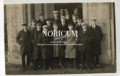 Foto AK - Portrait Gruppenfoto Studenten, Studentika 1920er Jahre (F194) - Bild 1 von 2