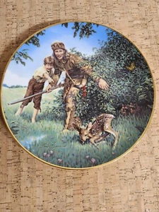 Collectible Wall Hanger Plates (America  Heroes) Appleseed & Crocket PCS 2 - Picture 1 of 6
