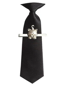 FT499 Cute Cat 1.7x2.6cm Fine English Pewter on a Tie Clip (slide) - Picture 1 of 1