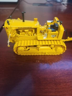 FIRST GEAR 1:50 58-3153 ALLIS-CHALMERS HD-21 CRAWLER w EJECTOR SCRAPER Diescast - Image 1 of 4