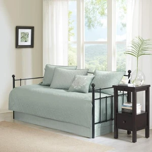 Madison Park Quebec 6 Piece Seafoam Daybed Cover Set with Shams and Pillow - Picture 1 of 8