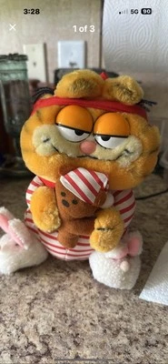 Vintage Stuffed 80s Garfield Rare - Image 1 of 3