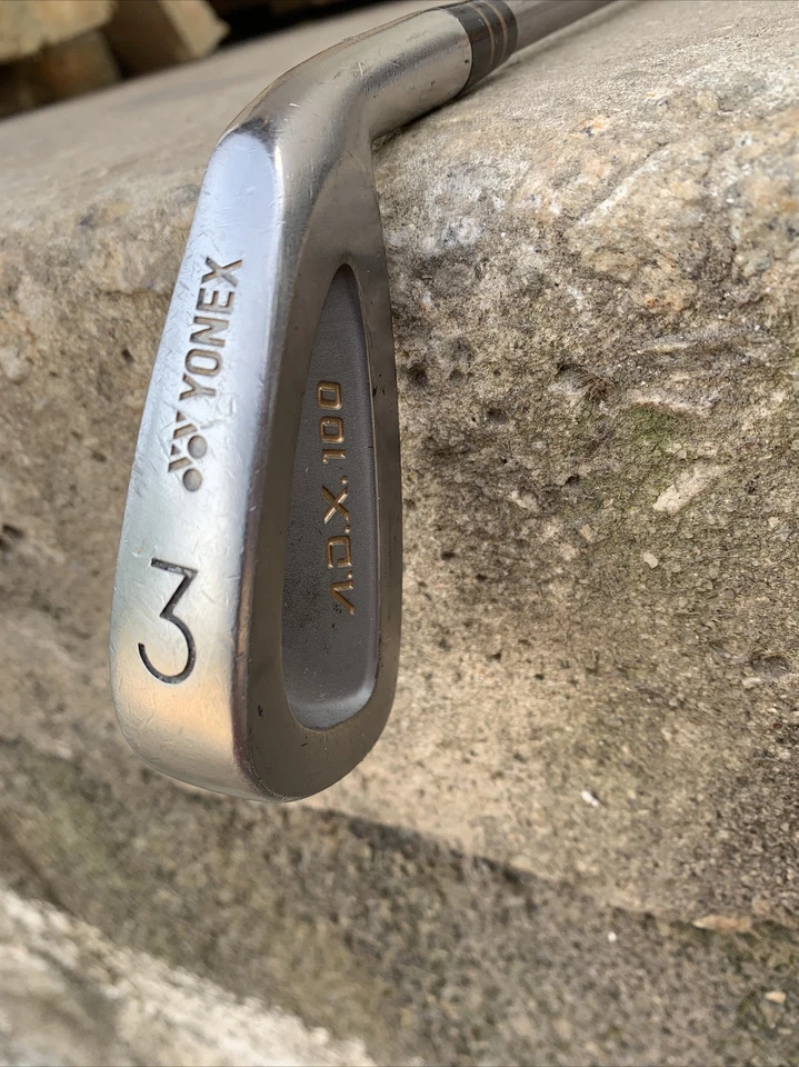 Eje de grafito flexible regular de hierro Yonex ADX 100 3 39 pulgadas Foto 1 de 4