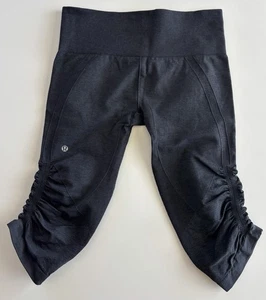 Lululemon In The Flow Pantaloni Yoga Sportivi Capri Ruched, Leggings Donna Taglia 8 - Foto 1 di 6