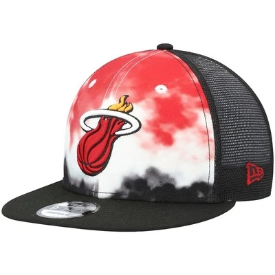Gorra New Era 9FIFTY NBA Miami Heat Hazy Trucker roja negra blanca para hombre con cierre a presión Foto 1 de 4