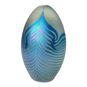 Vintage Robert Eickholt Studio Art Glass Pulled Feather Egg Paperweight (Signed) - Picture 1 of 9