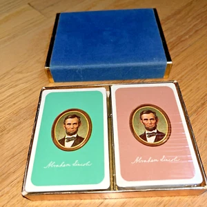 Spielkarten ABRAHAM LINCOLN Sealed Double Deck Set mit Int. Rev. Briefmarken - Bild 1 von 7