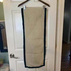 Table Runner W/Velor Hunter Green Border 6ft Long Never Used - Picture 1 of 3