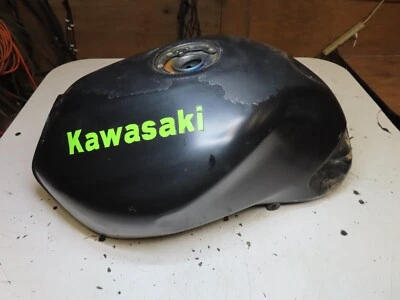 Kawasaki ZR7 ZR7S KZ750 2000 tanque de gasolina Foto 1 de 4