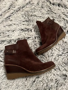 Cole Haan waterproof women Ankle boots size 10.5 Brown Suede Winter Comfy Boots - Picture 1 of 12