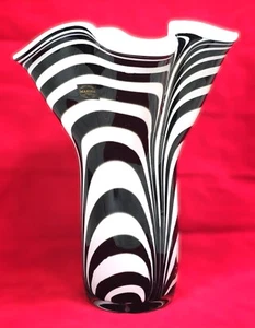 Exquisite MAKORA KROSNO ZEBRA PRINT Art Glass Vase J Popieluszki Poland 15” - Picture 1 of 11