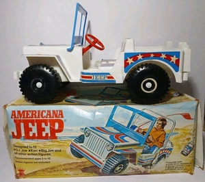 Rara vecchia Jeep GI Joe Big Jim Americana 1973 vintage rossa bianca blu scatola originale - Foto 1 di 24