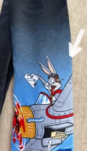 Cravatta Looney Tunes collezione francobolli Buggs 1997 Warner Bros United State Postal Srv - Foto 1 di 4