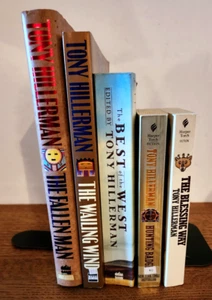 5 Tony Hillerman HC Book Lot: 4 Leaphorn-Chee +Best of the West - Picture 1 of 14