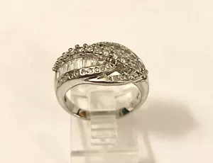 Sterling Silber Damen Jubiläum Cocktail Ring simulierter Diamant Baguette 7,5 - Bild 1 von 6