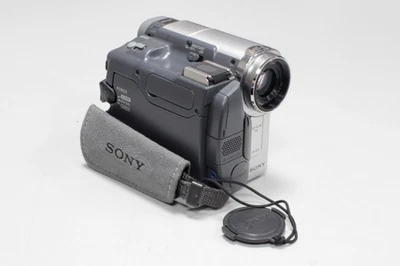 Videocamera Sony DCR-HC 14 Mini DV buone condizioni - Immagine 1 di 4