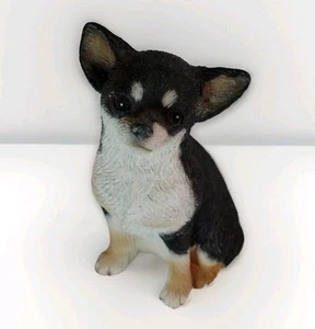 Vtg Sandicast Tricolor Chihuahua Puppy Dog Figurine Statue Made USA - Imagen 1 de 8