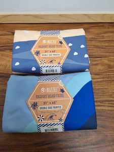 "Lote de 2 toallas recicladas Buzzee de secado rápido resistentes a la arena patrón azul 65"" de largo" - Imagen 1 de 5