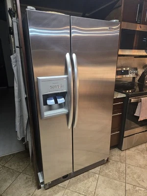 Nevera Kenmore, usada Foto 1 de 4