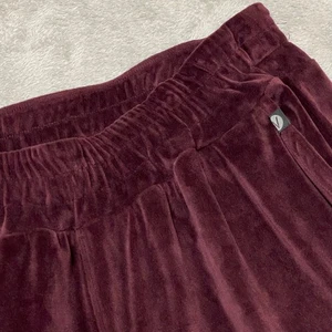 Livi Lounge Pants Womens 18/20 Wide Leg Burgundy Velour Lounge Pant Pull On - Picture 1 of 7