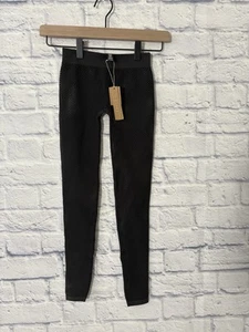 Skims Perforated Open Knit Seamless Leggings Onyx Black NWT Size XS - Picture 1 of 3