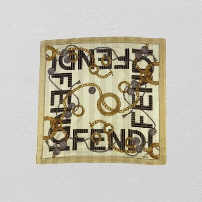 Pañuelo Fendi vintage pañuelo pañuelo pañuelo cuadrado de bolsillo Foto 1 de 4