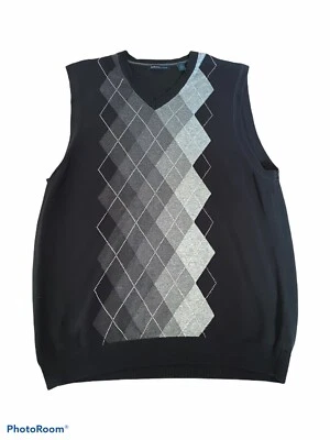 VAN HUESEN Studio Men’s Large Black and White Diamond Plaid Sweater Vest - Image 1 of 3