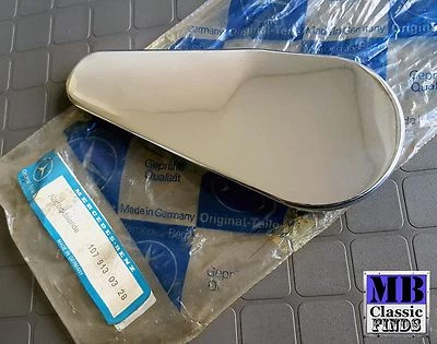 Mercedes Benz W107 280SL 350SL 450SL seat hinge cover 1079130328 OEM NOS - Image 1 of 2