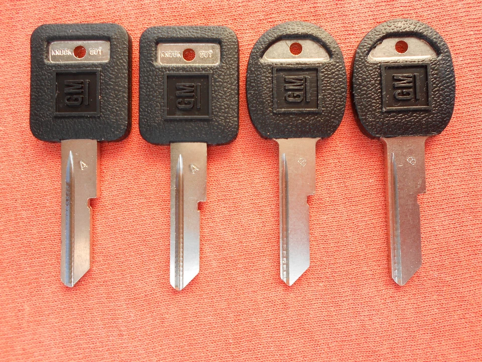 4 CHEVY BUICK PONTIAC OLDS OEM KEY BLANKS 67 71 75 79 1983 1984 1985 1986 - Image 1 of 1
