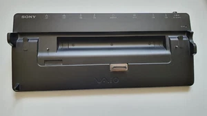 Station d'accueil Sony Port Replicator VGP-PRZ10 pour ordinateur portable série Z - Photo 1/5