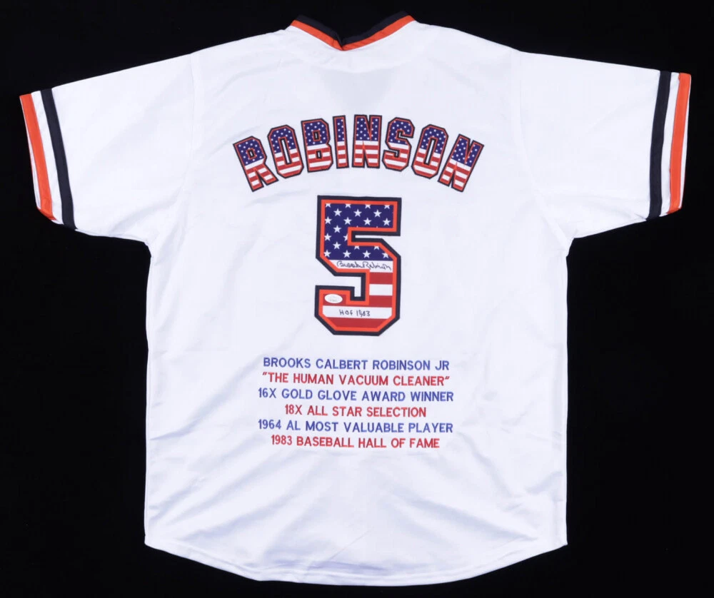 500 LEVEL Brooks Robinson T-Shirt - Officially Licensed Baseball Fan Shirt, Vintage Style - View #2