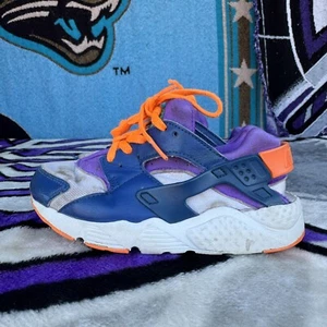 Talla 12.5c - Tenis deportivos Nike Huarache de malla colorida con cordones para niños - Imagen 1 de 7