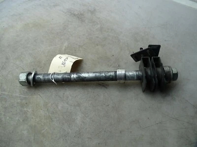 18 HARLEY DAVIDSON STREET ROD XG 750 REAR AXLE AND BELT TENSIONERS E-3078 - Изображение 1 из 4