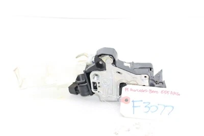 98-02 MERCEDES-BENZ E55 AMG Actuador de cierre de puerta de pasajero delantero derecho F3077 Foto 1 de 4