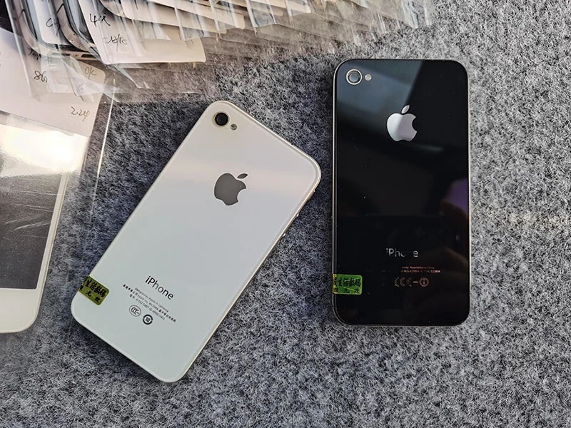苹果 iPhone 4 iOS 7 白色/黑色 8 GB 无锁版经典智能手机 - 100% 正常使用 — 第 1/4 张图片