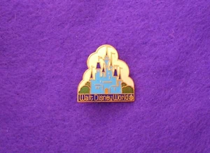 PIN de Comercio de Souvenirs Walt Disney World Clásico Castillo de Cenicienta Azul De Colección  - Imagen 1 de 2