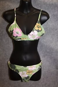 BIKINI SET TRIANGEL GRÖSSE M GRÜN MIT BLUMEN MUSTER MIT PADS - Picture 1 of 2