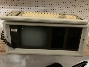 Vintage Compaq tragbarer Desktop Computer Modell COMPAQ - Bild 1 von 5