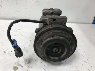 Compresor de aire acondicionado Peterbilt 386 - usado Foto 1 de 4