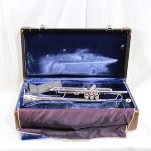 Vintage 72' Bach Stradivarius Model 43 Trumpet w/ Original Hard Case/Bach 3C Mpc - Picture 1 of 24