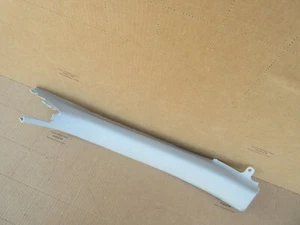 2005 MERCEDES CLK 320 CONVERTIBLE A PILLAR RIGHT TRIM COVER PLASTIC PANEL GREY - Picture 1 of 4