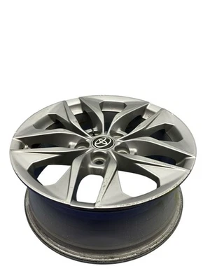 2021 TOYOTA SIENNA OEM 17X7 WHEEL 5Y SPOKES | SILVER *CURB RASH* - Image 1 of 4