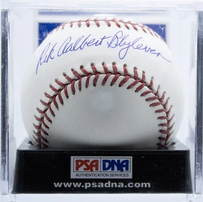 BERT BLYLEVEN - AUTOGRAPHED SIGNED BASEBALL - Image 1 of 4