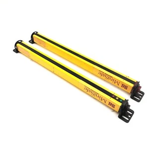 Sti MS4316BR & MS4316BX MINISAFE B Lichtvorhang Sender und Empfänger Set 16" - Bild 1 von 9