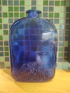 Glas Colbolt blaue Flasche mit verzierter Funktion 8-1/4" Höhe - Bild 1 von 5