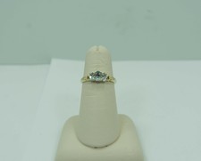 Pretty! 0.65 Carats 3 Stone Aqaumarine Cocktail Ring - 14k Yellow Gold - Size 9