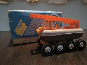 VINTAGE SELTENES UDSSR SOWJETISCHES WELTRAUMSPIELZEUG OFFROAD LUNOCHOD MOONROVER BATTERIEBETRIEBEN - Bild 1 von 11