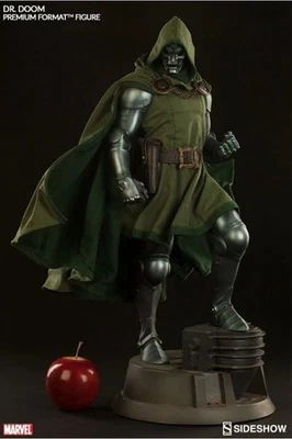 Doctor Doom Formato Premium SIDESHOW Foto 1 de 4