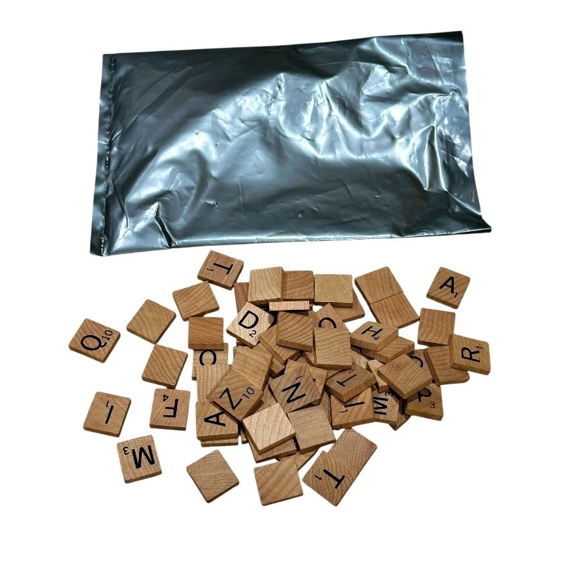 Lote de 61 piezas de repuesto para azulejos y bolsas Scrabble 1989 Milton Bradley vintage Foto 1 de 1